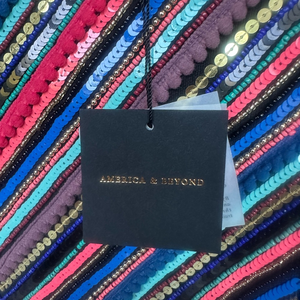 NWT America & Beyond Embellished Shopper with Crossbody Strap - Picture 5 of 6
